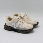 کفش بچه گانه مدل نیوبالانس چسبی کرم سبز - Image 2